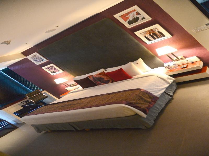 Hard Rock Hotel Goa Calangute Esterno foto A bedroom at the hotel
